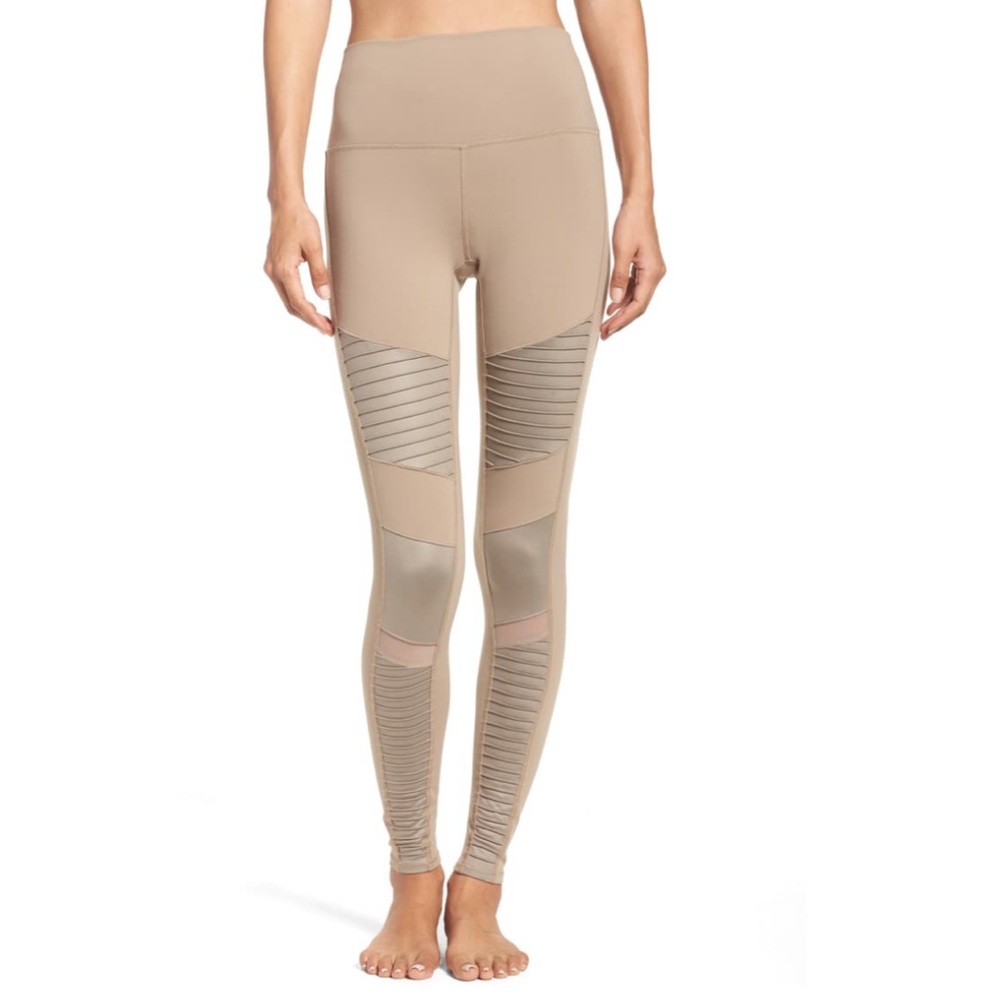 ALO tan/nude leggings!!